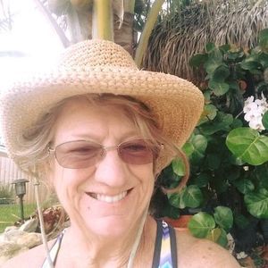 Meet your Posher, Vickie